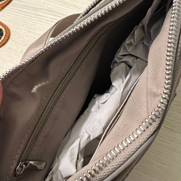 Sydney Love Cross Body Cluch Bag - Picture 4 of 6